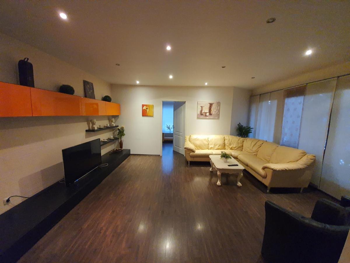 Apartment Bei Hamburg Bis 10 Personen Mit Terasse Und Gartennutzung. Buchholz in der Nordheide Esterno foto